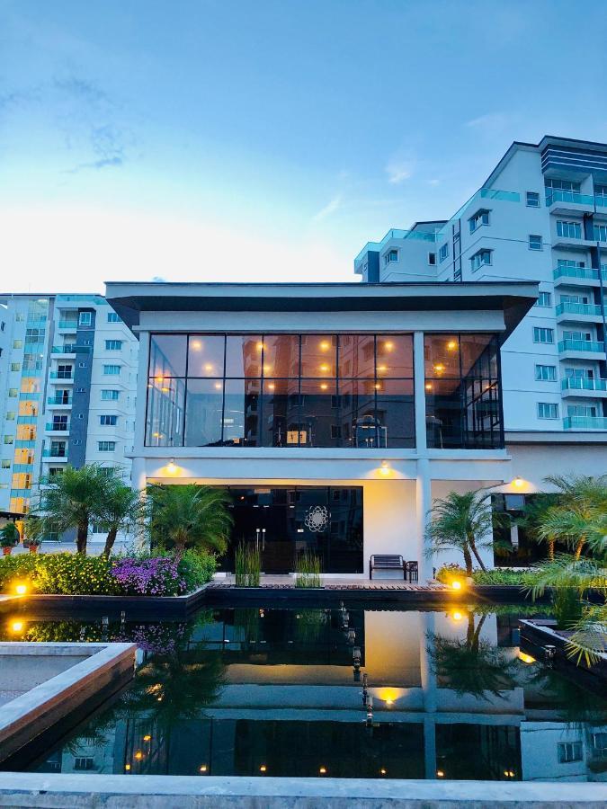 The Quintet Condominium 3-1 Танах-Рата Екстер'єр фото